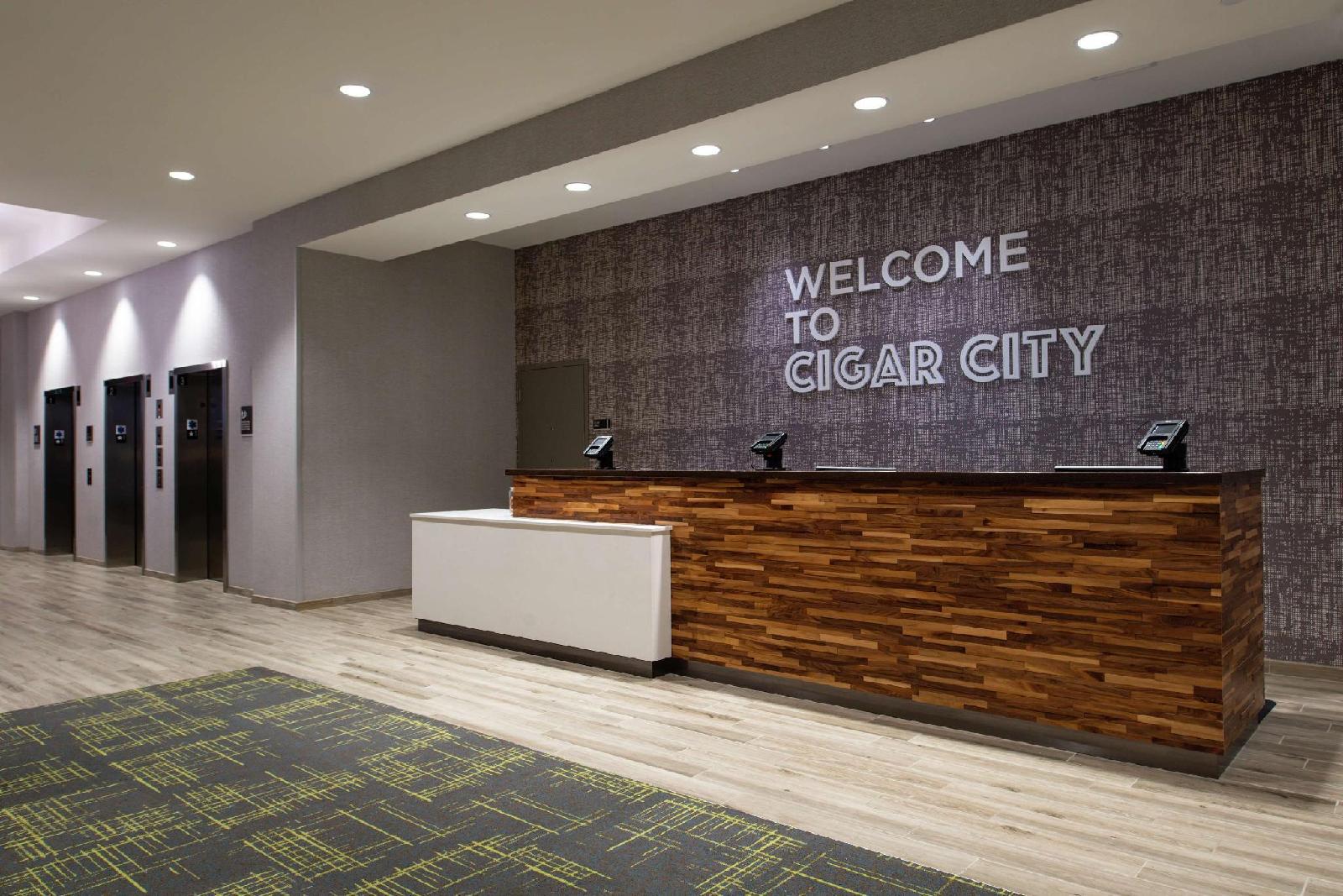 Hampton Inn Tampa Downtown Channel District, FL
