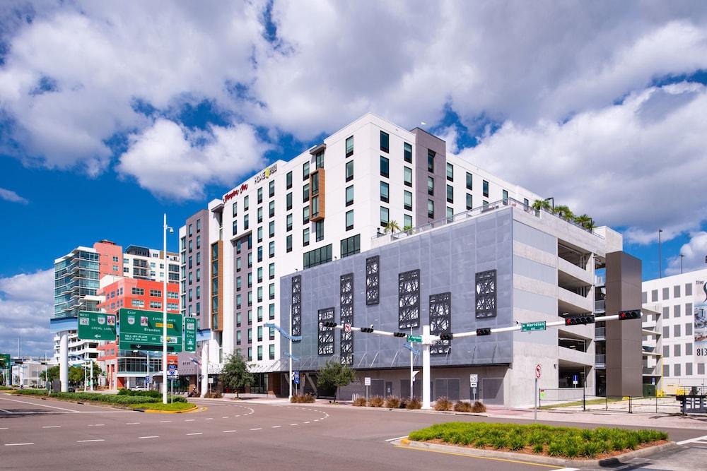 HOME 2 S by Hilton Tampa Downtown Channel District