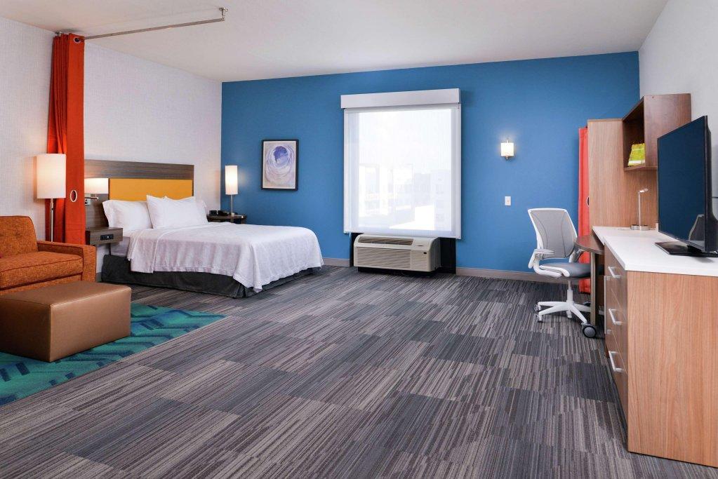 HOME 2 S by Hilton Tampa Downtown Channel District