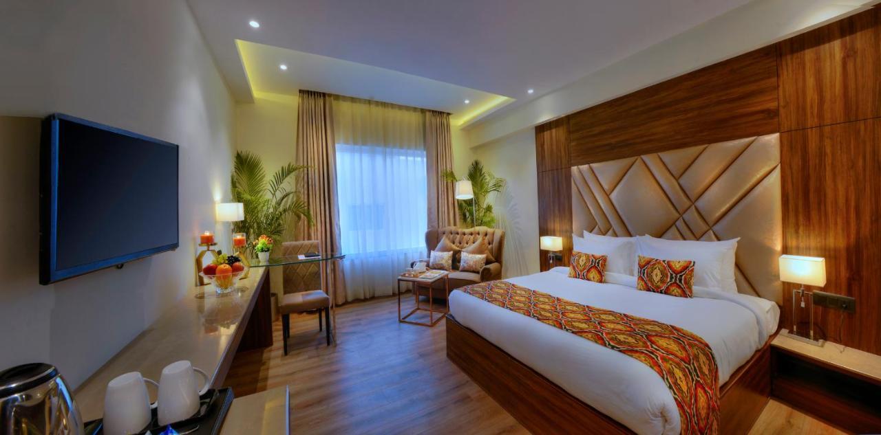 Golden Tulip Agra