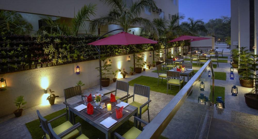 Golden Tulip Agra