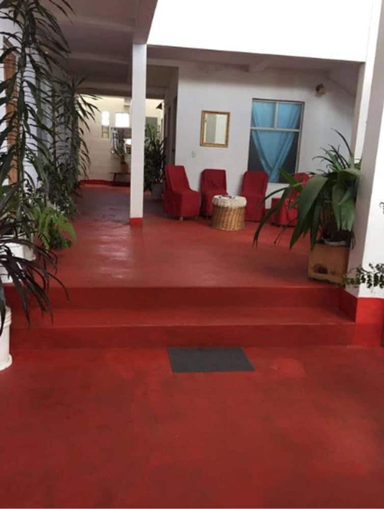 Hotel San Vicente