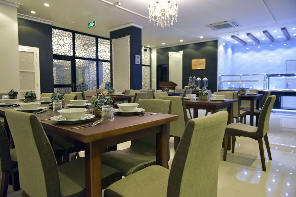 A’Sinamar Hotel