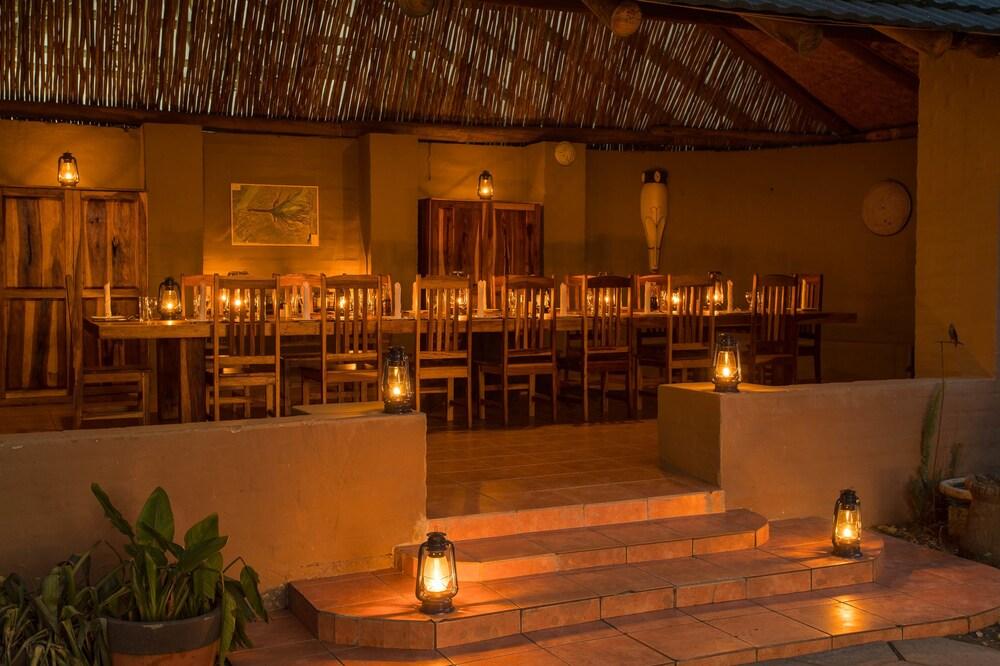 Xaro Lodge