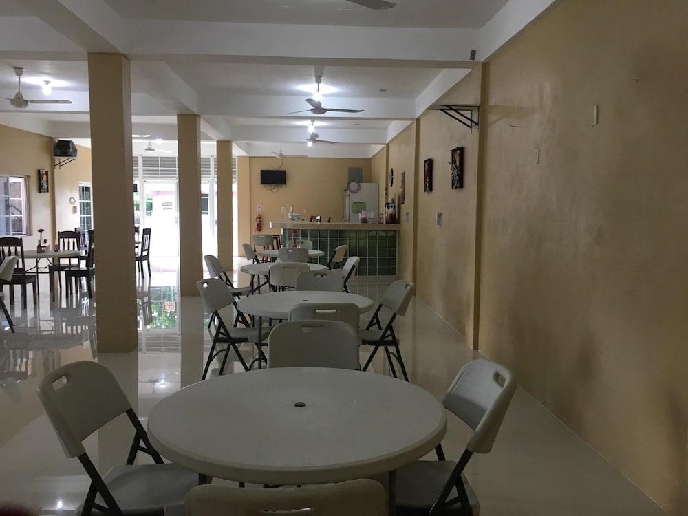 Sarteneja Inn
