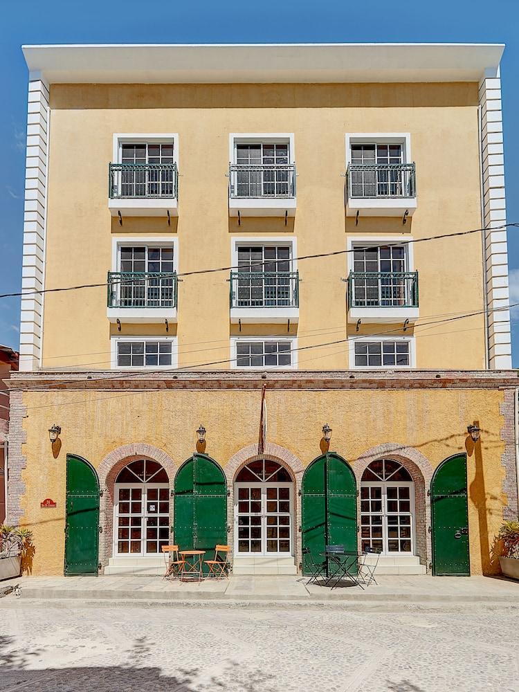 L'auberge Du Vieux Port