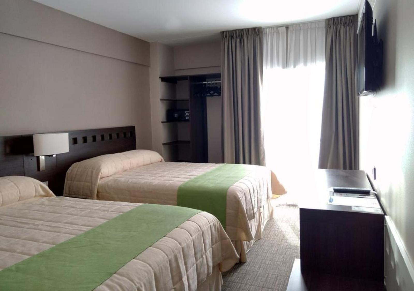 Days Inn La Plata