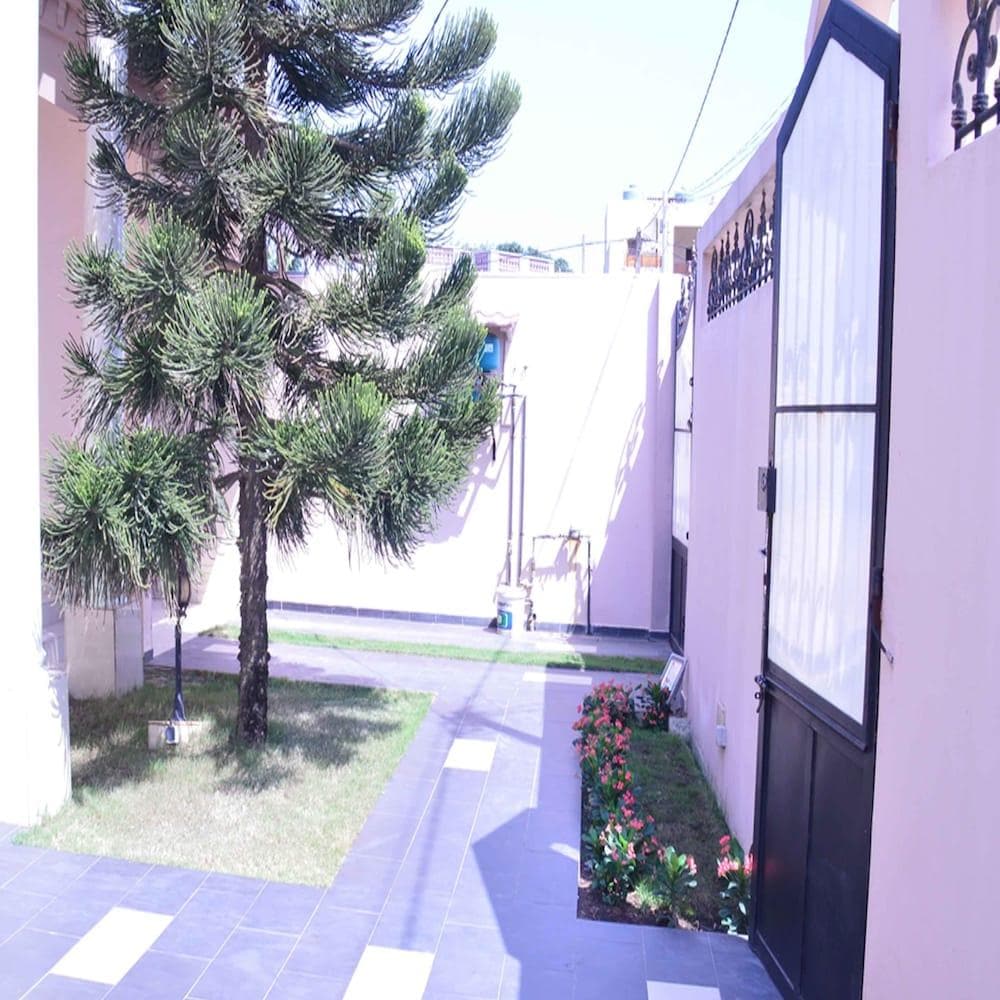 Residences Easy Hotel
