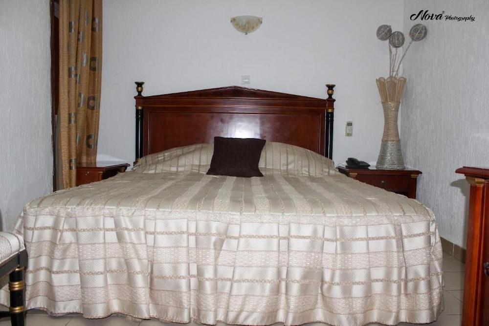 New Rivoli Hotel Benin