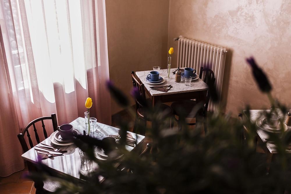 Regina Bed and Breakfast