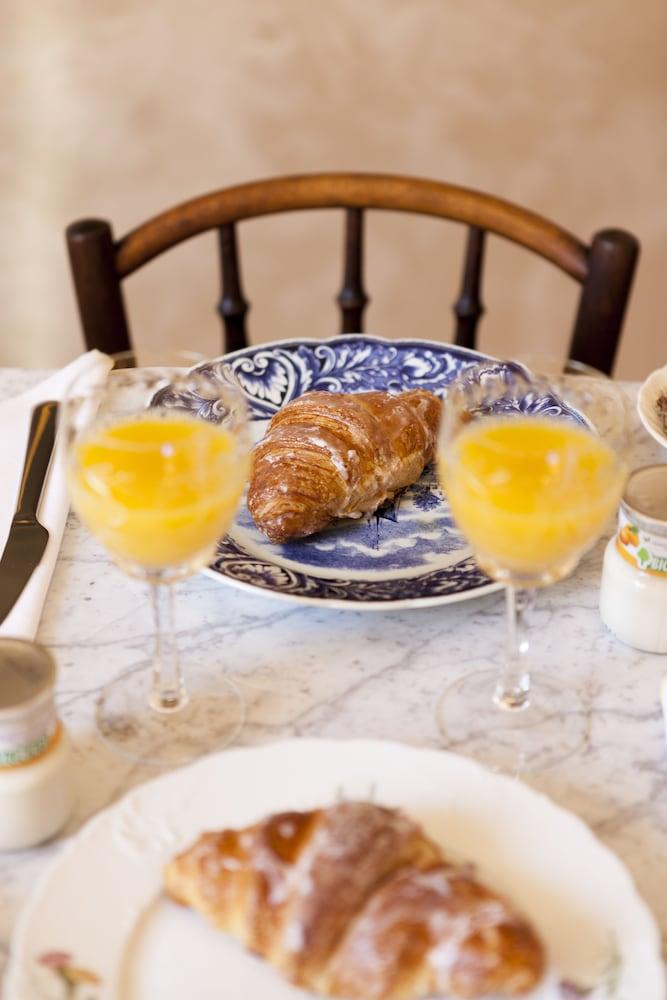 Regina Bed and Breakfast