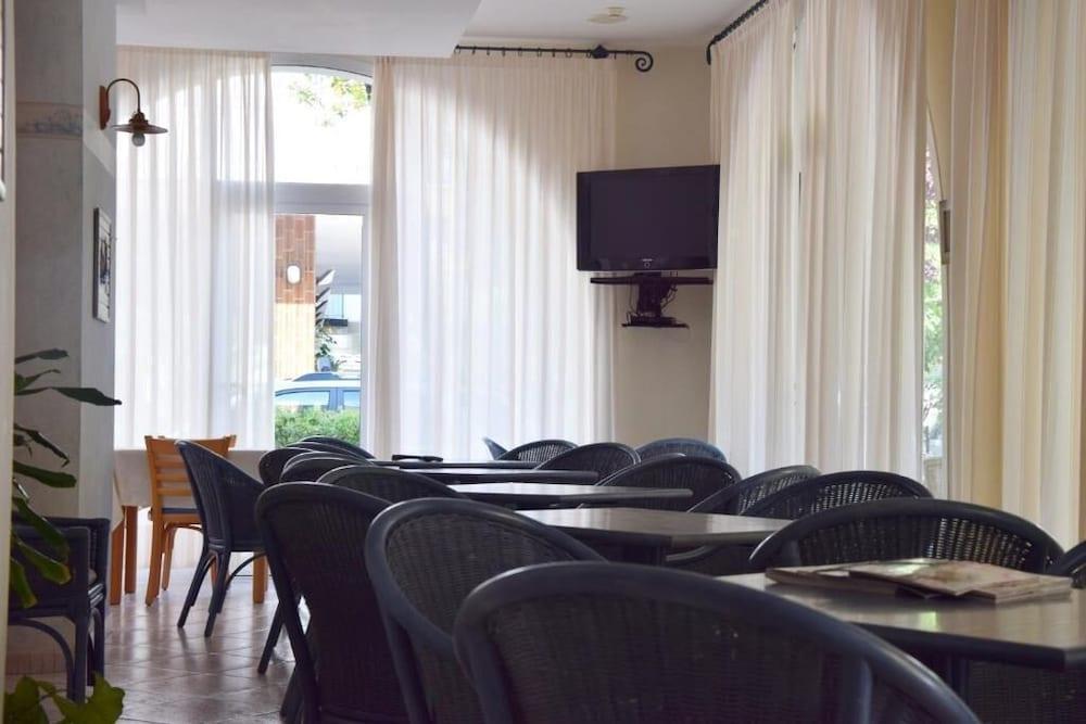 Hotel Luciana