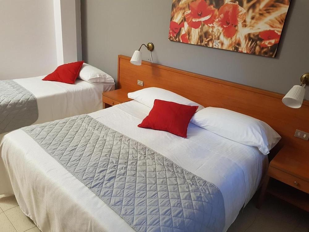 Hotel Porta Del Parco