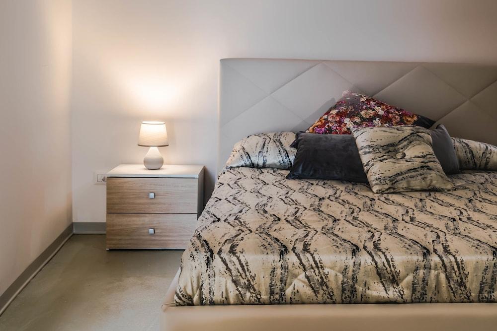Anima Holiday Home
