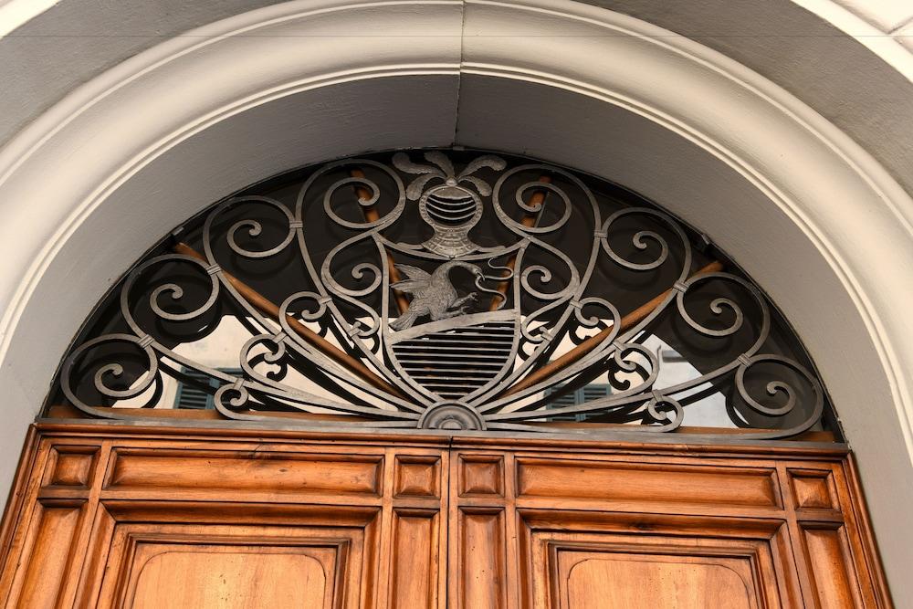 Palazzo Vasarri Luxury Design Suites