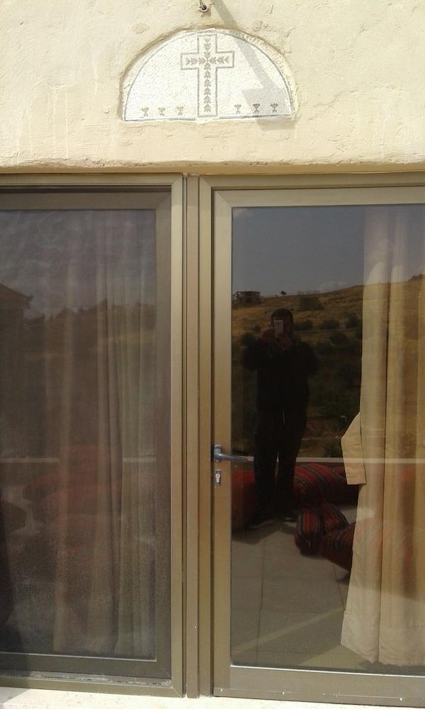 Town Of Nebo Hotel