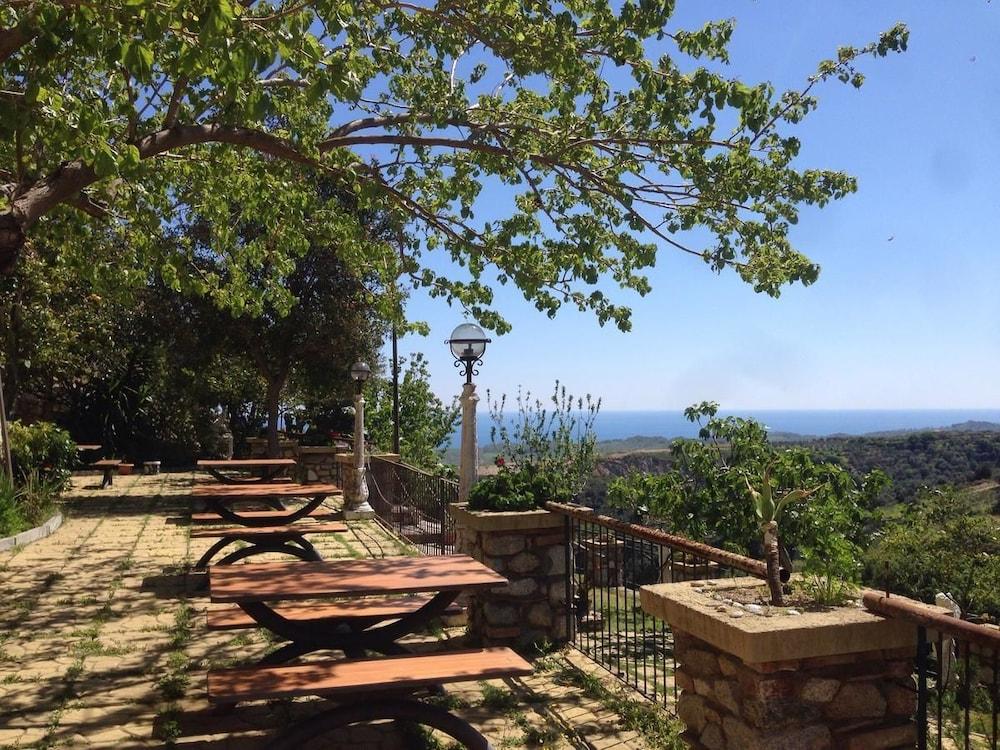 B & B Stillachiara