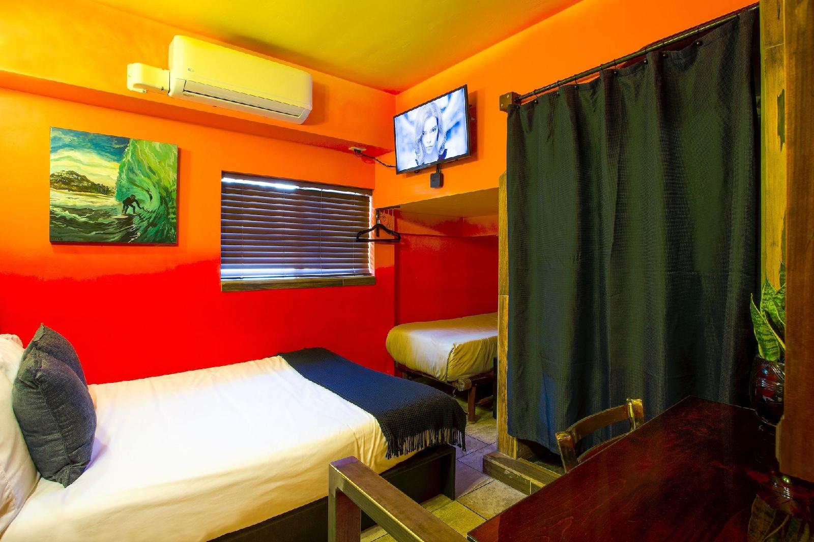 Nomads Hotel