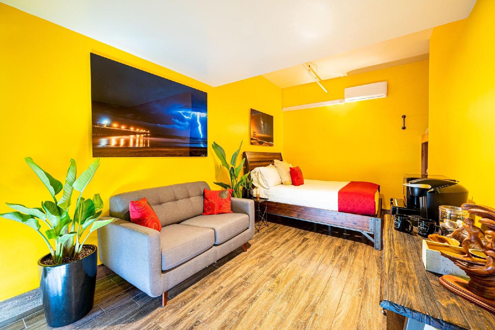 Nomads Hotel