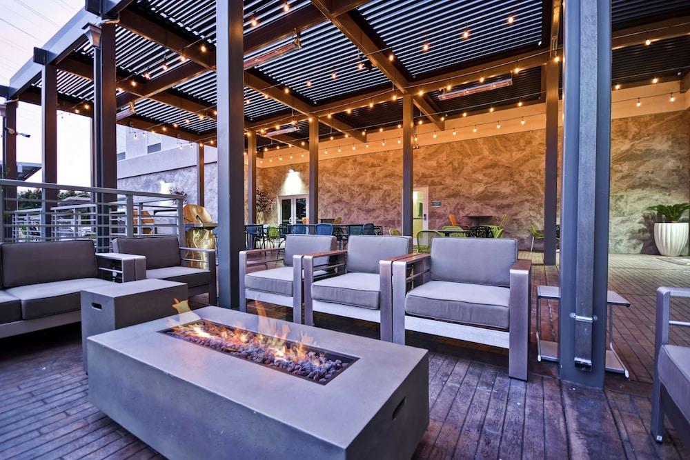 Home2 Suites by Hilton South San Francisco