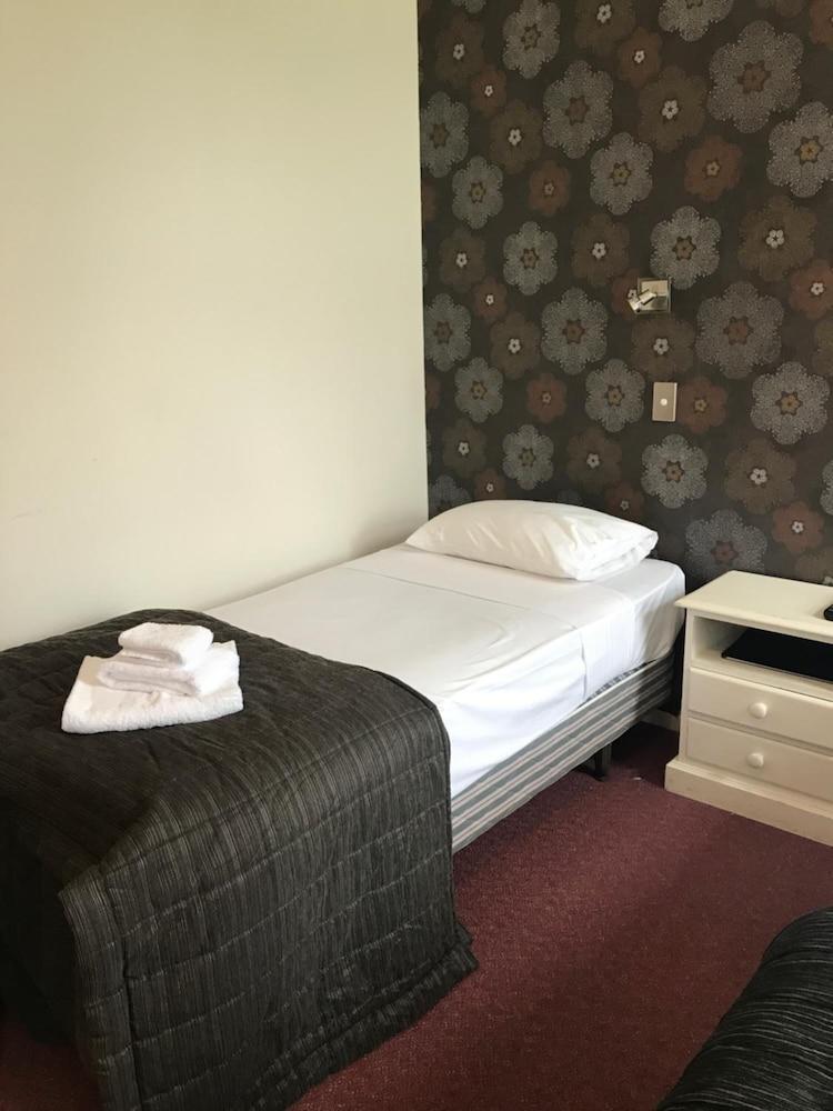 Criterion Club Hotel