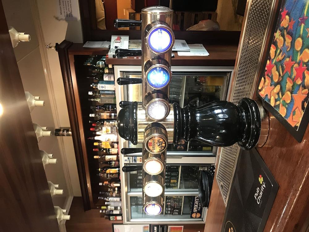 Criterion Club Hotel