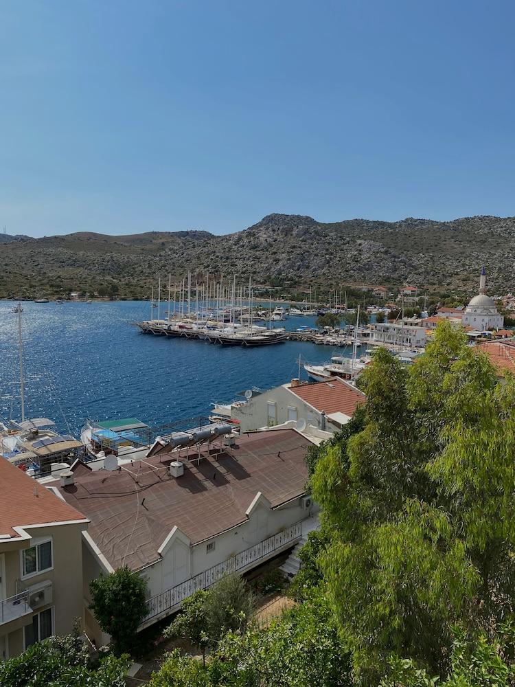 Melisa Hotel