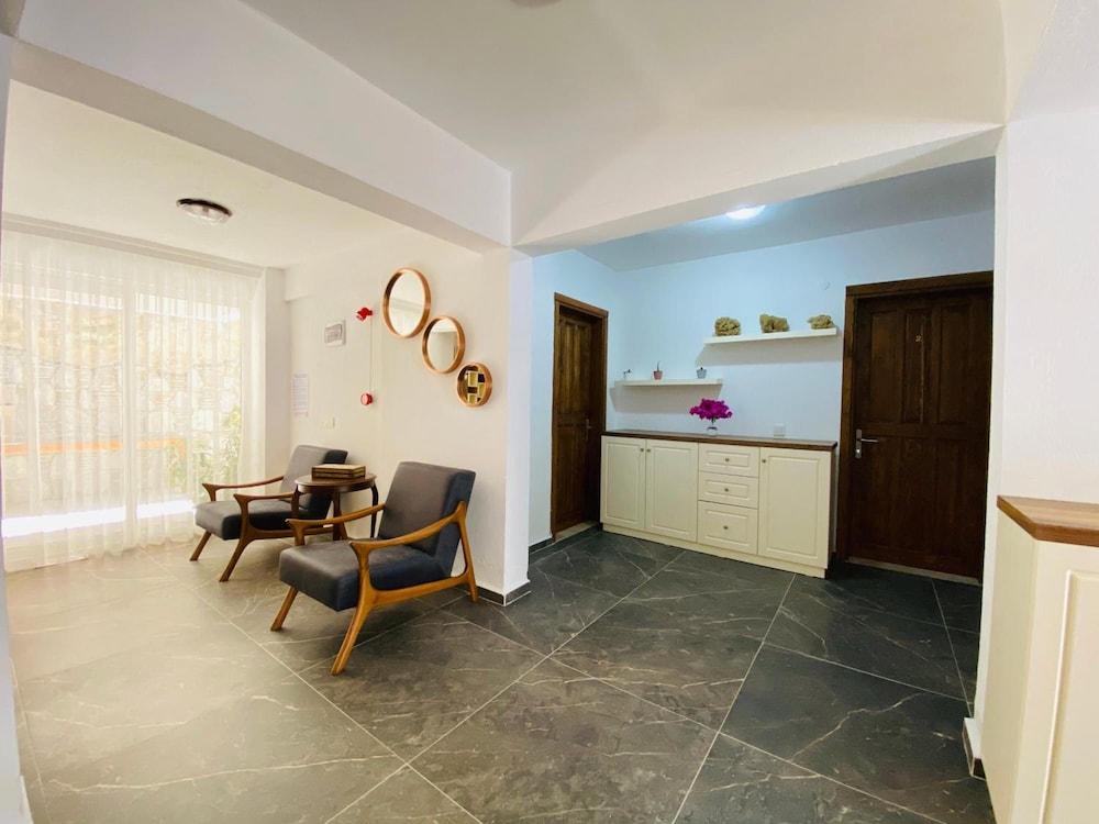 Melisa Hotel