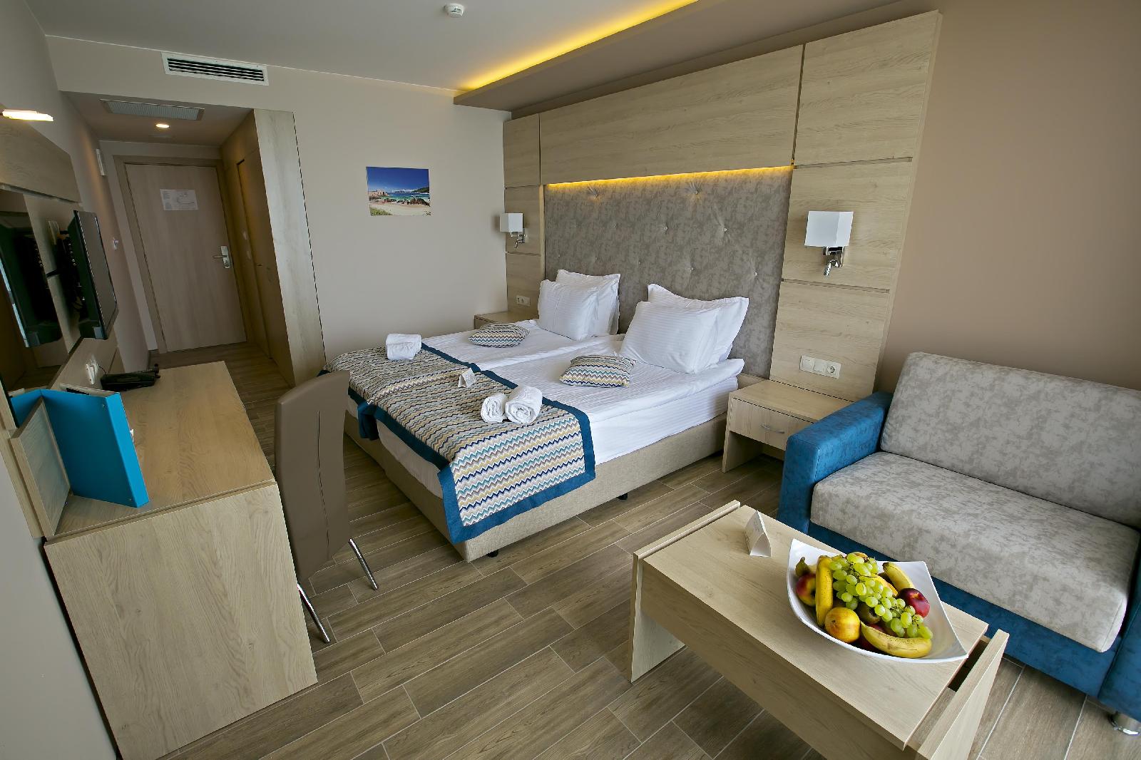 Royal Grand