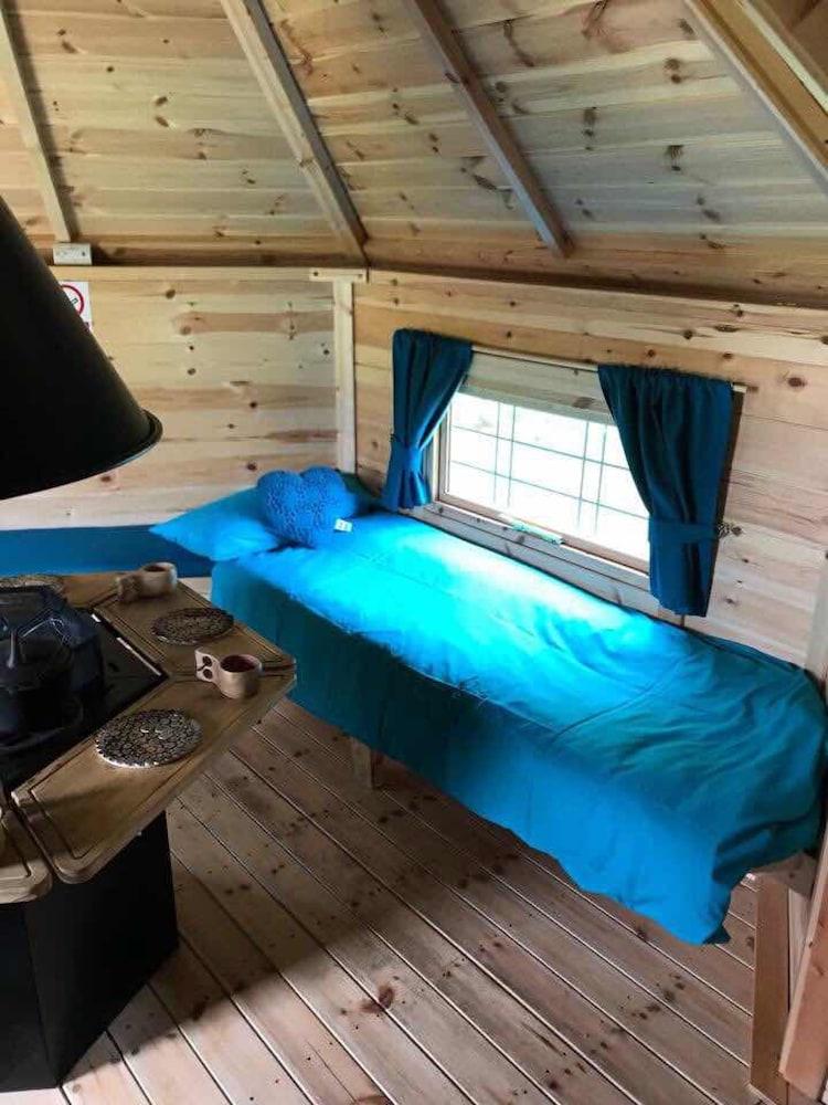 Elton Barn Fishery & Retreat