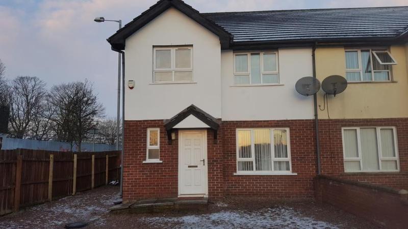 Lawnbrook Town Guest House
