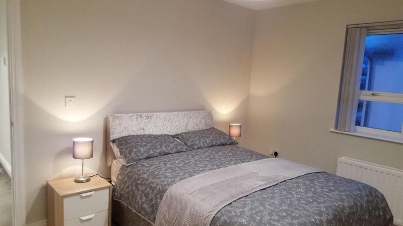 Lawnbrook Town Guest House