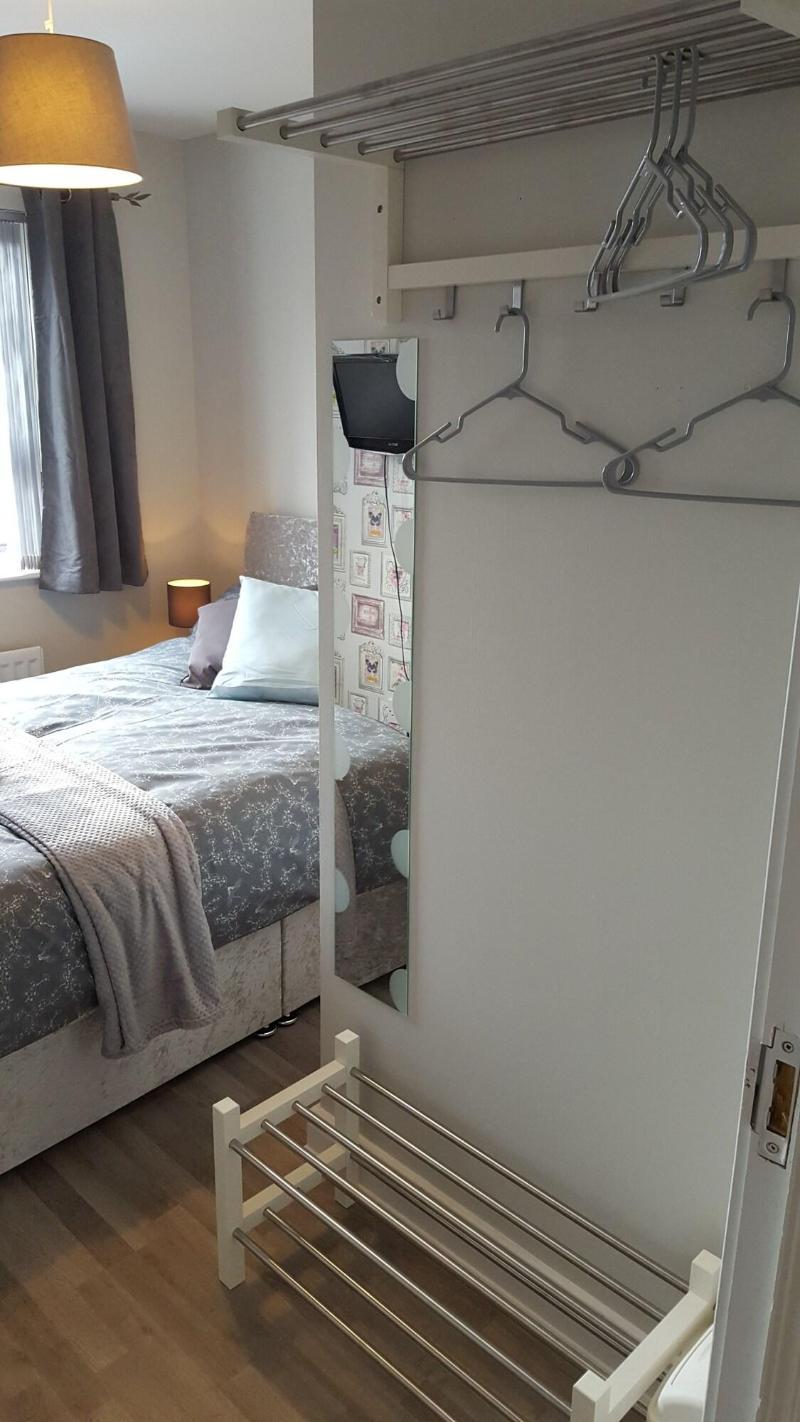 Lawnbrook Town Guest House