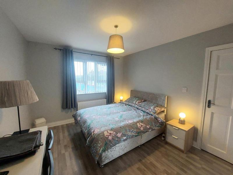Lawnbrook Town Guest House