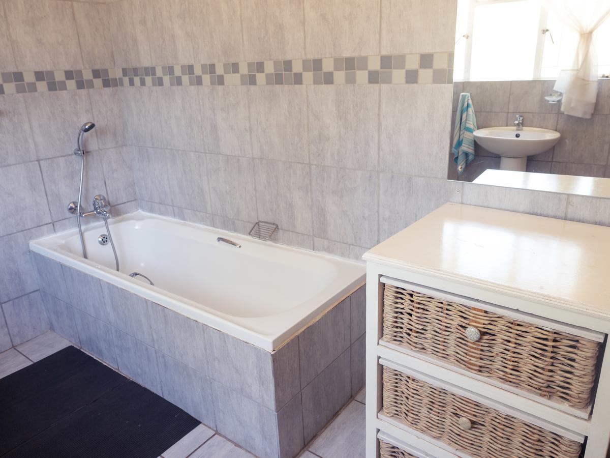 Hartbeespoort Holiday Resort