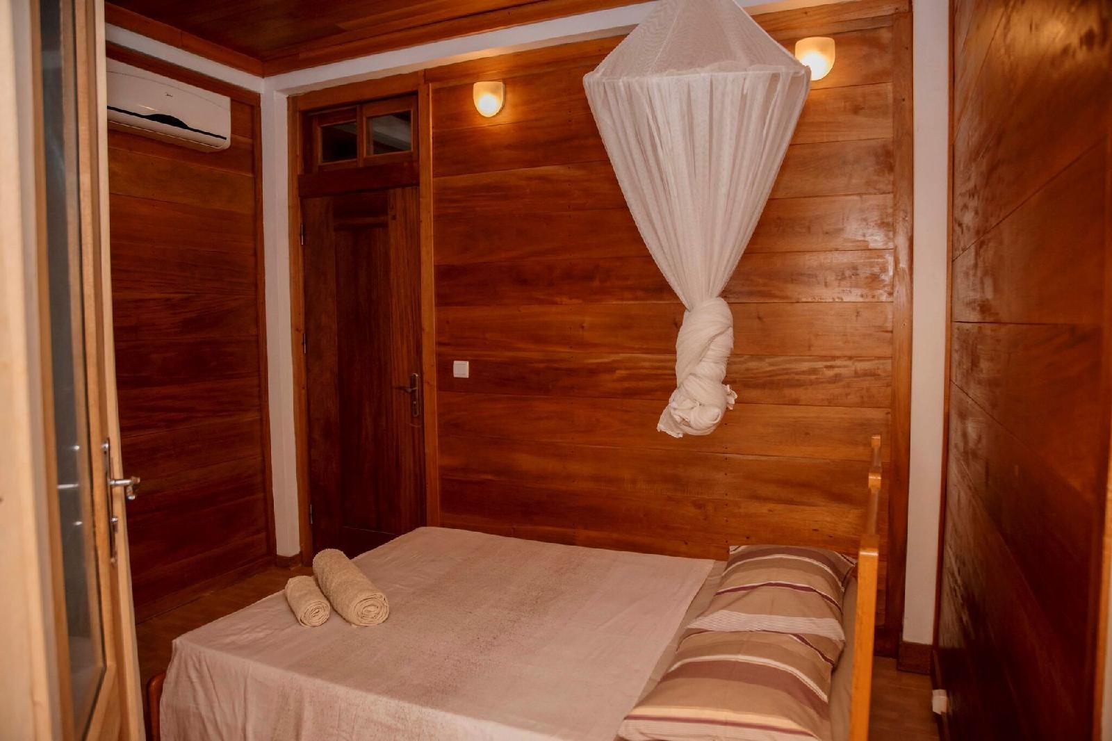 Bed & Breakfast Albergria Porcelana