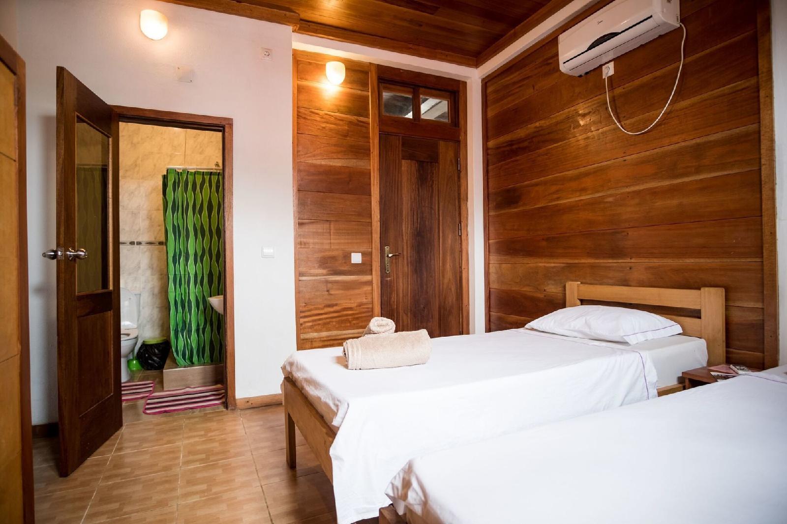 Bed & Breakfast Albergria Porcelana