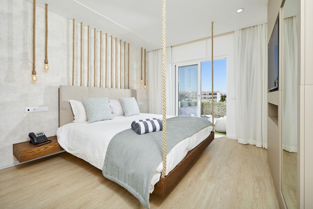 Aparthotel Oura Senses