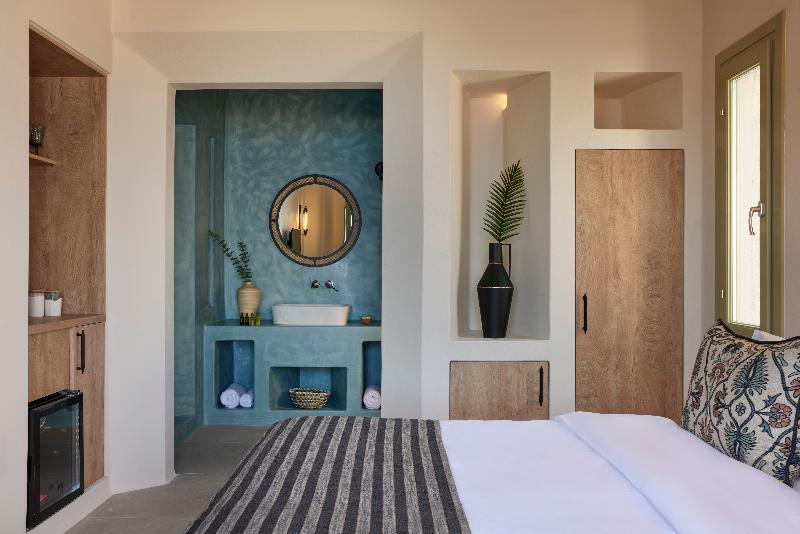 Aeon Suites