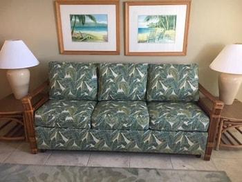 Mahana at Ka'anapali by RedAwning