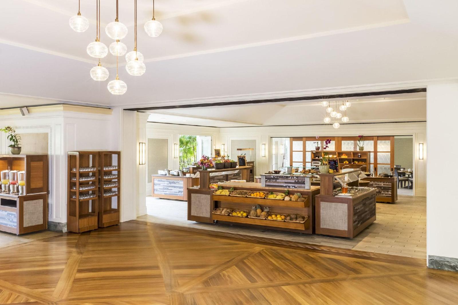 Fairmont Orchid Gold Experience