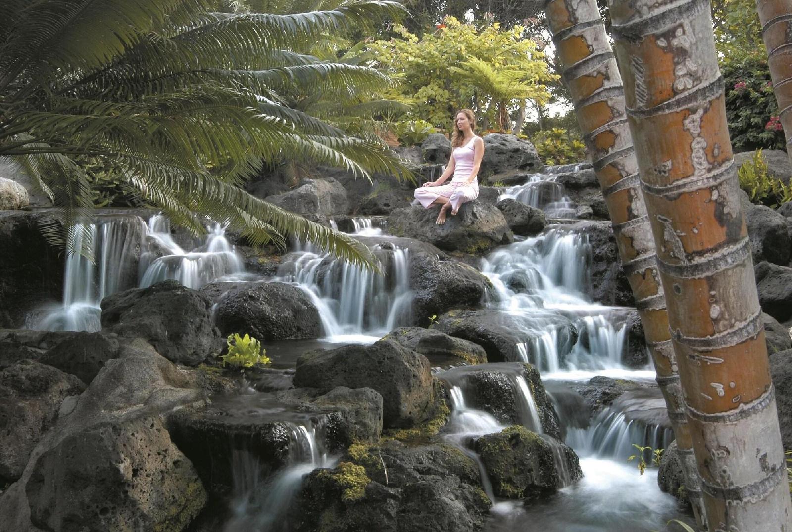Fairmont Orchid Gold Experience
