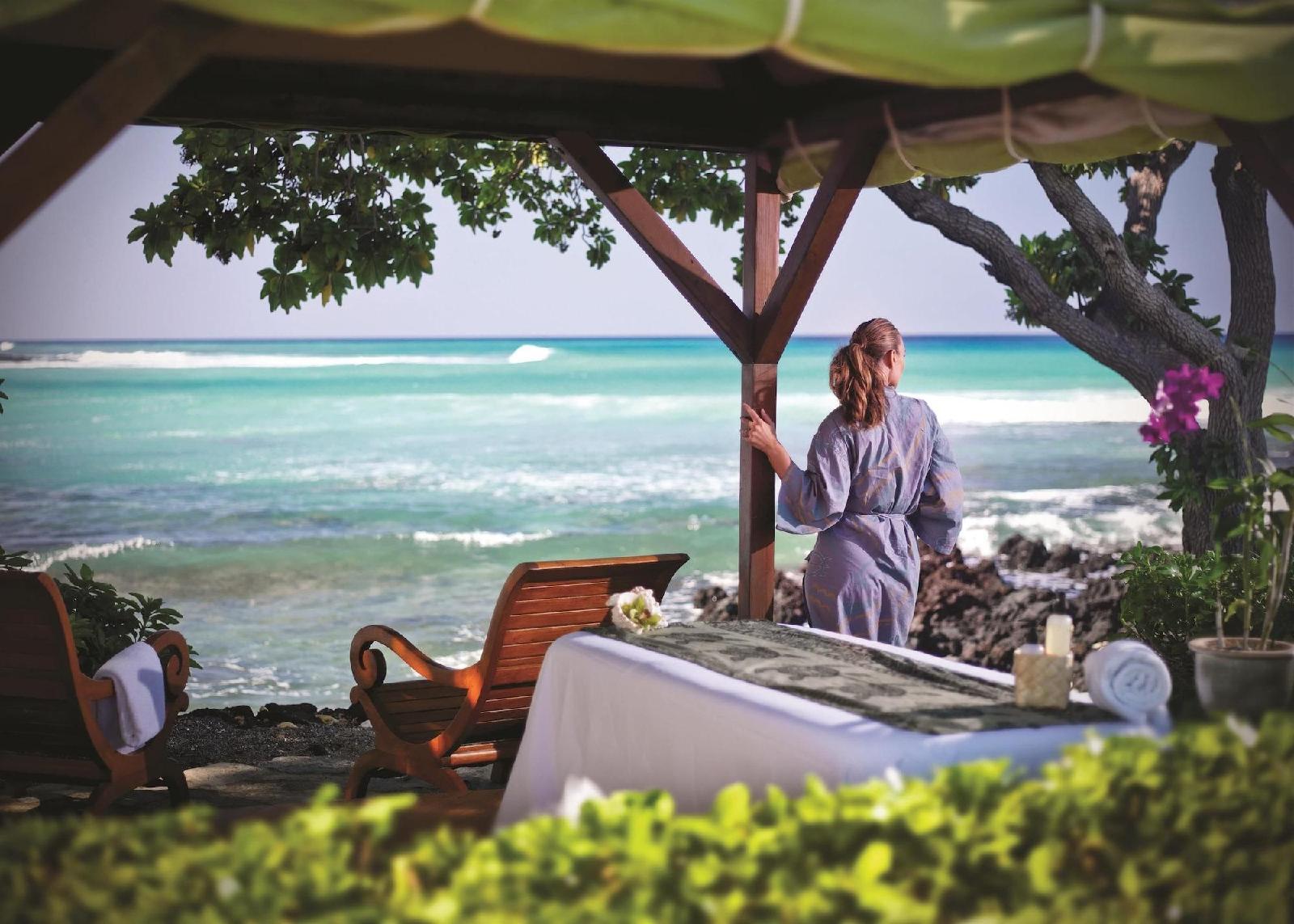 Fairmont Orchid Gold Experience