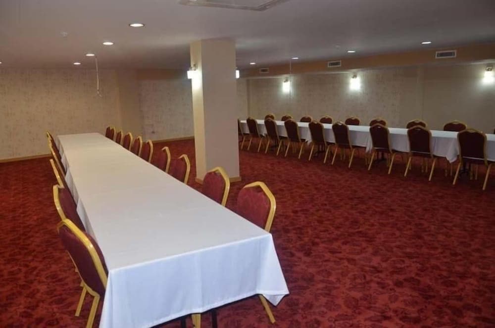 Adana Park Hotel