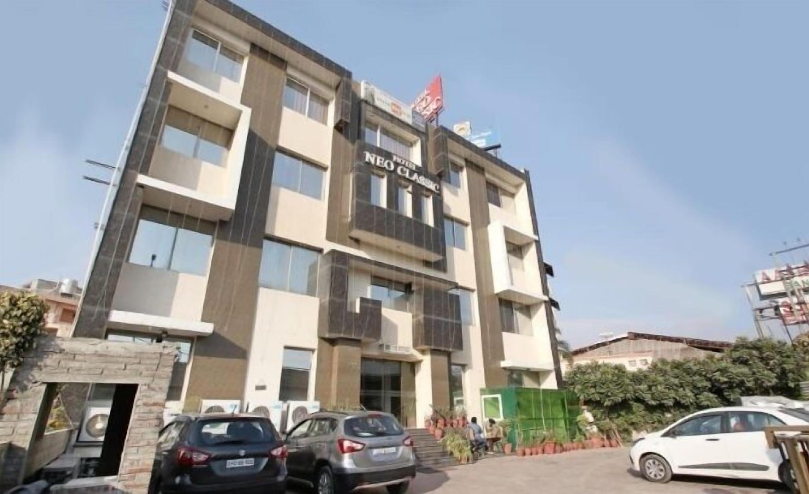 Hotel Neo Classic