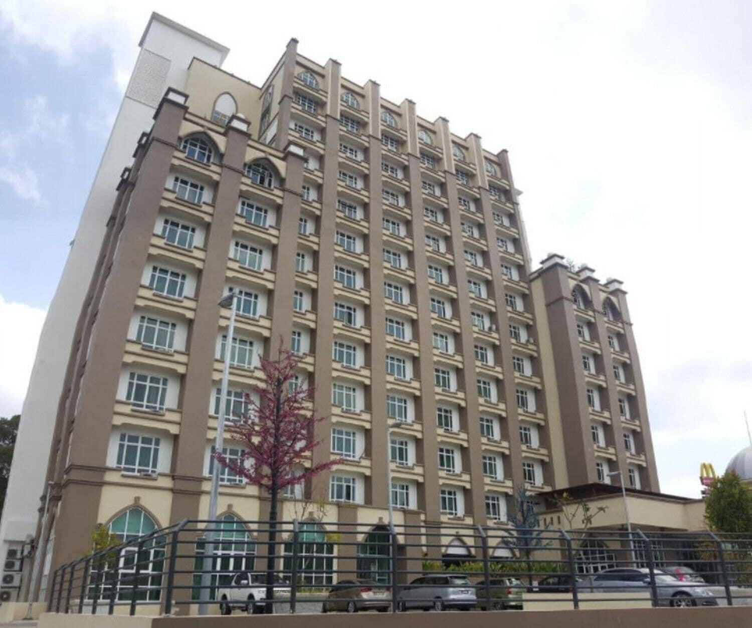 De' Viana Hotel and Apartment