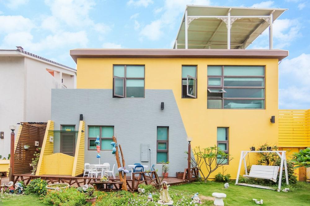 Sea Way B and B