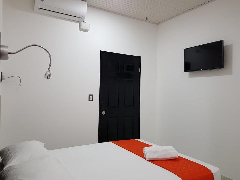 Hotel Milan