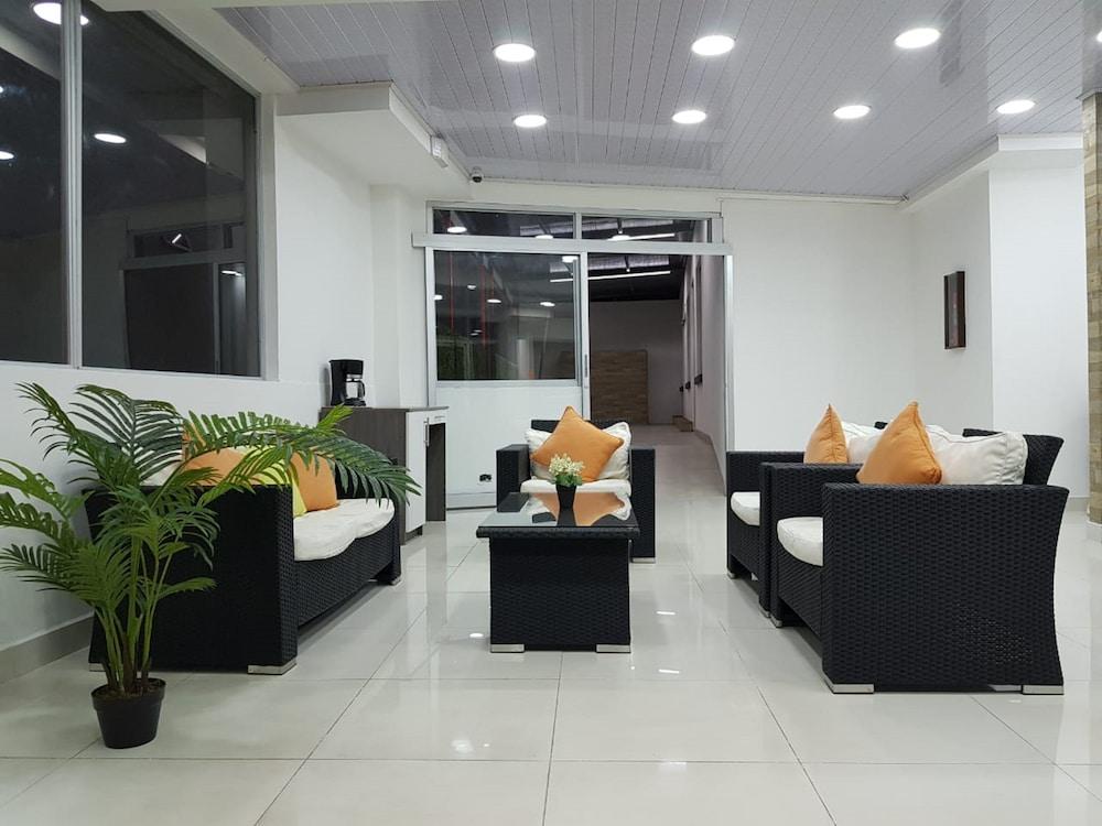 Hotel Milan