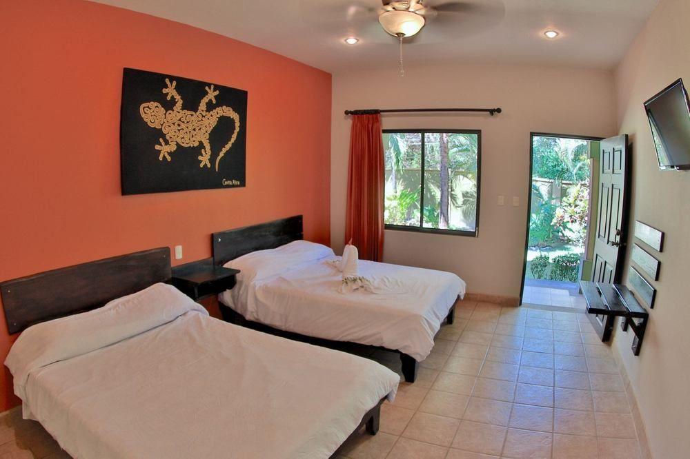 Pitaya Lodge